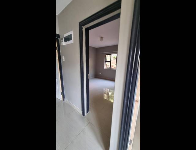 2 BEDROOM PROPERTY TO RENT IN PARK HILL